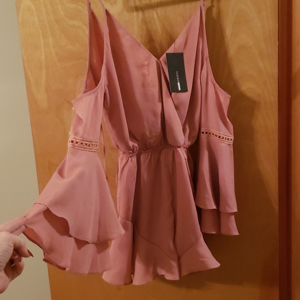 Brand new Fashion Nova romper